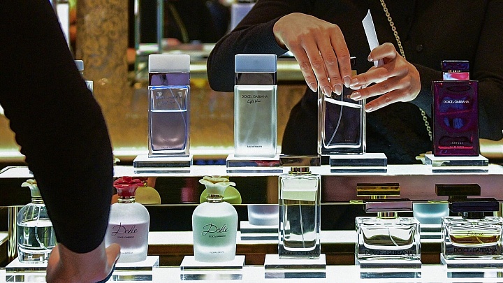 Россия увеличила импорт парфюмерии из ЕС до максимума с 2007 года