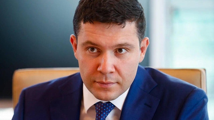 Минпромторг прорабатывает экономику применения агродронов, сообщил Алиханов