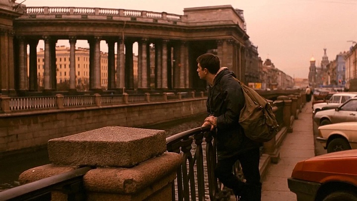 Россияне назвали самое популярное кино 90-х