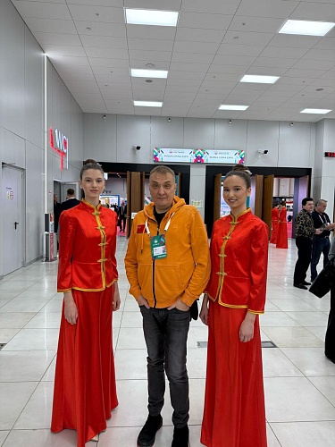 15 лет опыта: Максим Спасский о бизнесе с Китаем