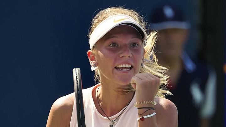 Россиянка Селехметьева вышла во второй круг теннисного турнира в Остине