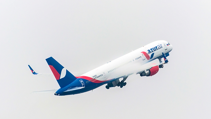 Росавиация ожидает от Azur Air новый план устранения замечаний